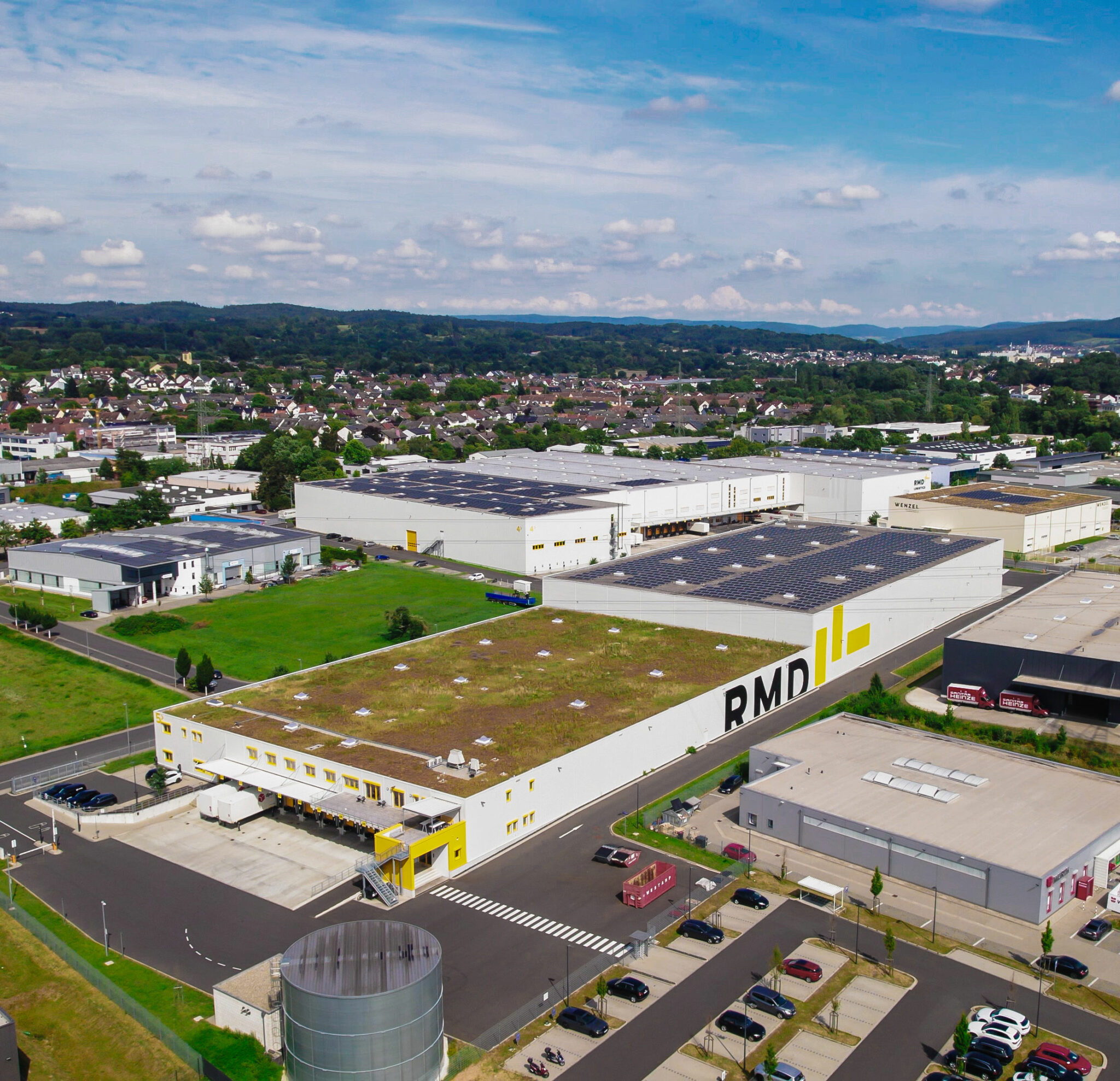 Echte Doppelspitze: RMD Logistics und Eintracht Frankfurt